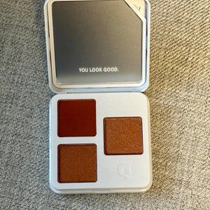 NEW Glossier Monochrome Eyeshadow Palette in Clay